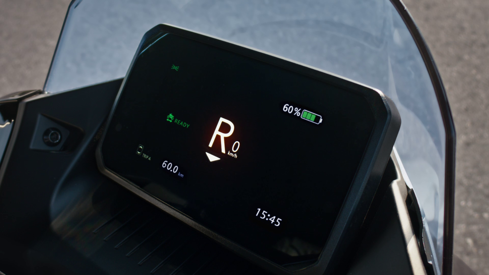 Honda bất ngờ tung xe m&aacute;y điện chạy 122km, sạc si&ecirc;u nhanh, pin LFP nhưng mức gi&aacute; g&acirc;y tranh c&atilde;i lớn- Ảnh 9.