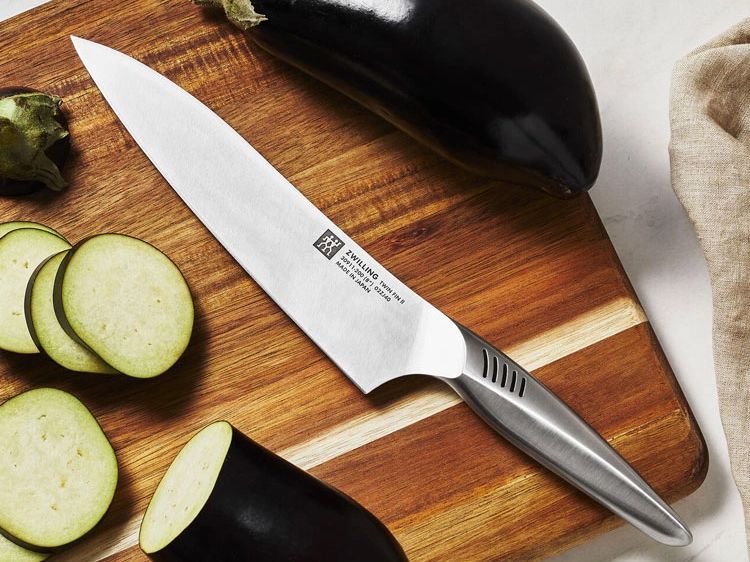 Dao bếp từ Đức kh&aacute;c g&igrave; so với dao th&ocirc;ng thường m&agrave; lại được đ&aacute;nh gi&aacute; cao?- Ảnh 1.