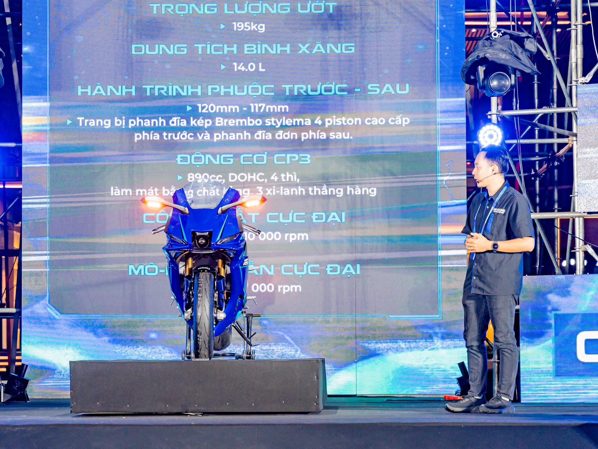 Chi&ecirc;m ngưỡng YZF-R9 2026 ph&acirc;n phối ch&iacute;nh h&atilde;ng bởi Revzone Yamaha Motor - Ảnh 2.