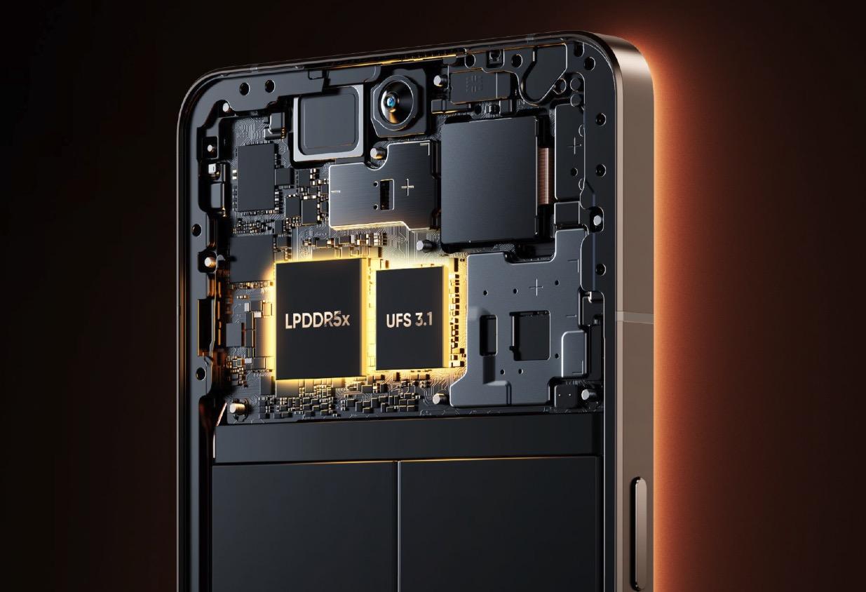 Cơn sốt gi&aacute; RAM t&aacute;c động thế n&agrave;o đến chiếc smartphone tiếp theo của bạn?- Ảnh 2.