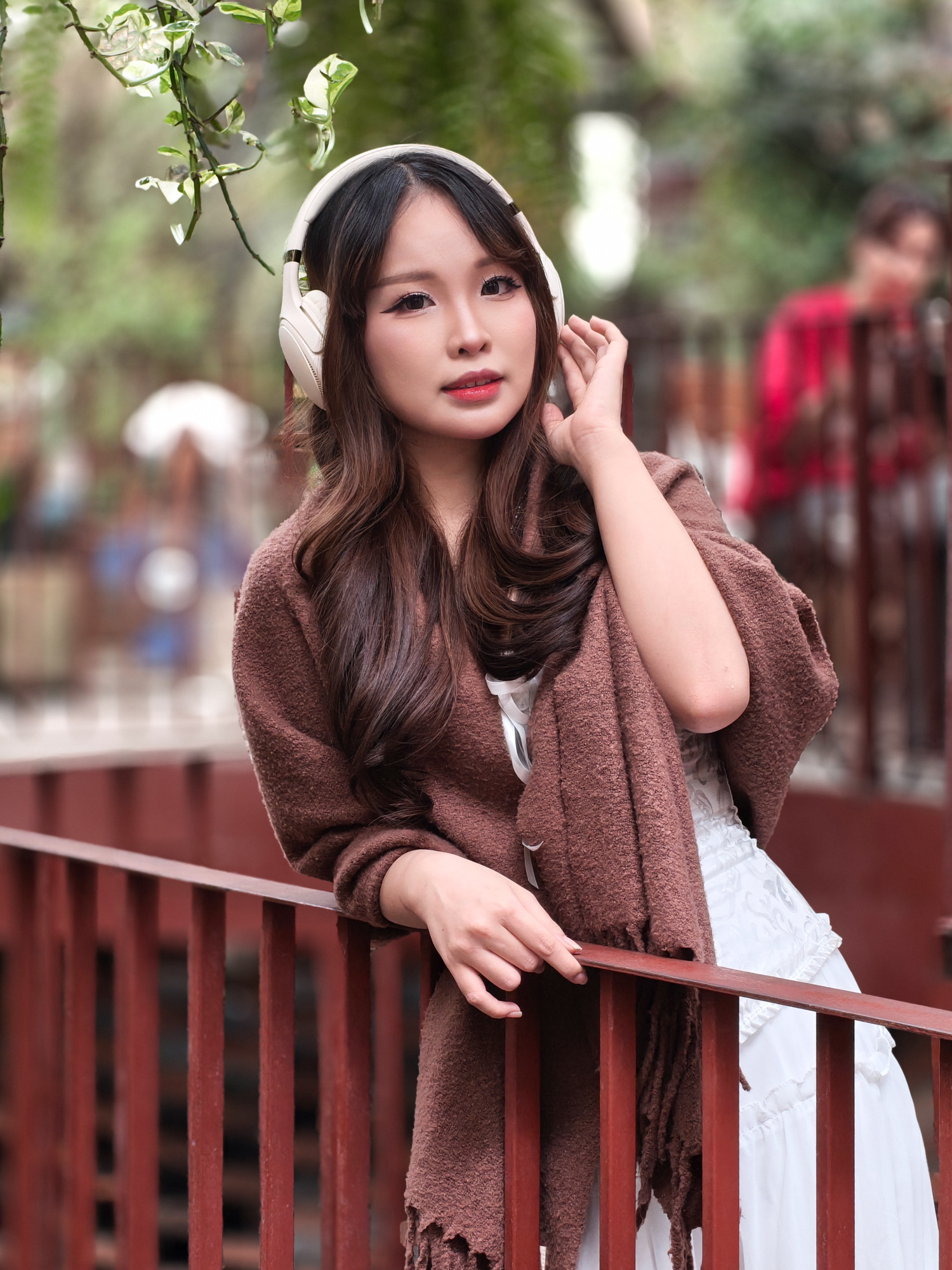 Chiều chủ nhật đi c&agrave; ph&ecirc; "check cam" Reno15 Series: G&oacute;c chụp đa năng, selfie si&ecirc;u rộng, nhiều t&iacute;nh năng AI để "vọc"- Ảnh 7.