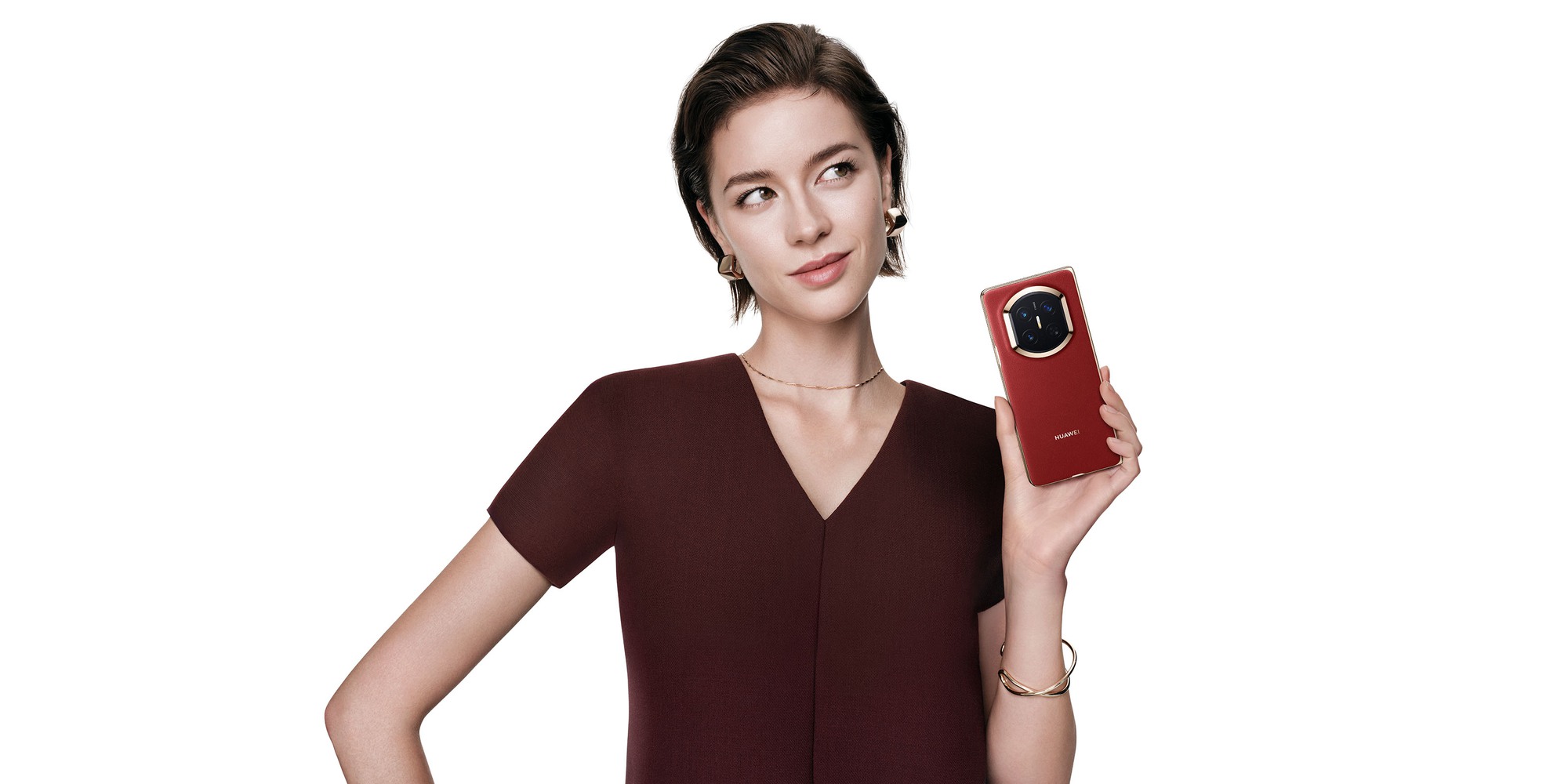 Huawei Mate X7 mở đặt trước: Gi&aacute; 54,9 triệu, qu&agrave; 20 triệu, l&ecirc;n kệ 30/1 - Ảnh 2.