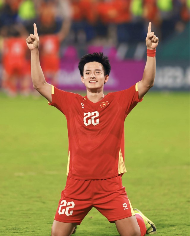 Phỏng vấn n&oacute;ng 