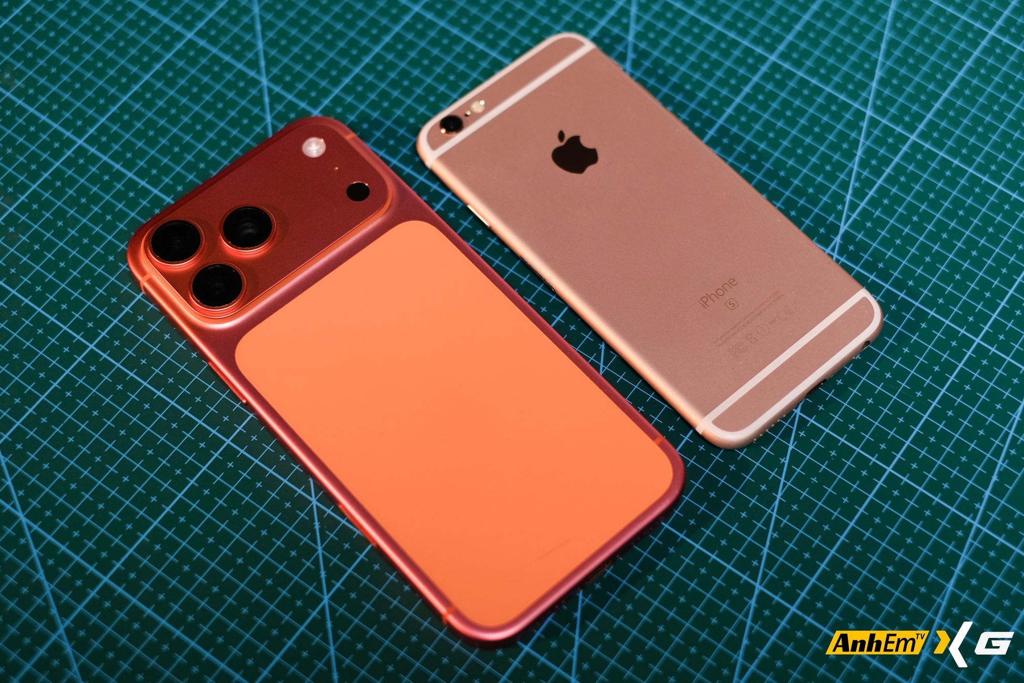 Tưởng chỉ l&agrave; "đồn tr&ecirc;n mạng", iPhone 17 Pro Max "đổi m&agrave;u" từ Cam sang Hồng nay đ&atilde; xuất hiện tại Việt Nam- Ảnh 10.