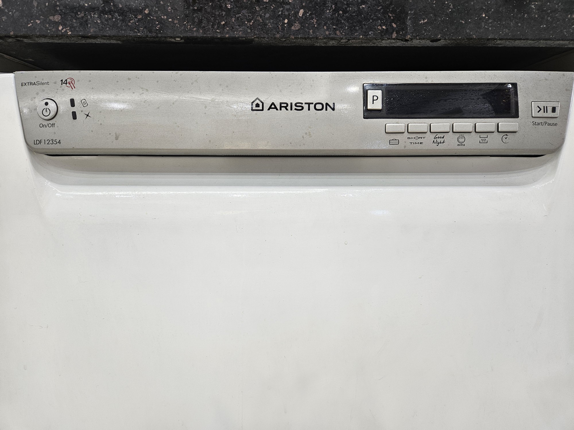 Vợ chê máy rửa bát cũ mẹ tôi đã dùng hơn 10 năm, tôi nói 1 câu khiến nhiều người phải vỗ tay khen hay - Ảnh 4.