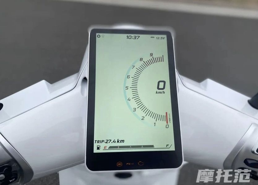 Kymco bất ngờ ra mắt xe ga 150cc nhưng lại gây tranh cãi về thiết kế "cổ điển nửa mùa" - Ảnh 3.