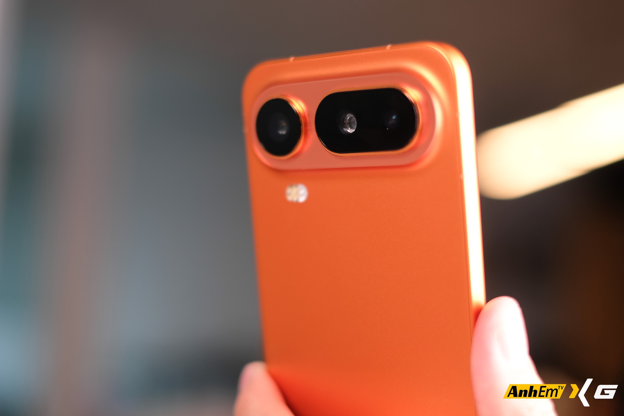 Tr&ecirc;n tay chiếc "Pro Air" từ Trung Quốc m&agrave; Apple v&agrave; Samsung phải ch&agrave;o thua: Nhẹ hơn iPhone Air v&agrave; Galaxy S25 Edge m&agrave; pin 5.500mAh, đủ 3 camera, gi&aacute; lại rẻ hơn- Ảnh 10.