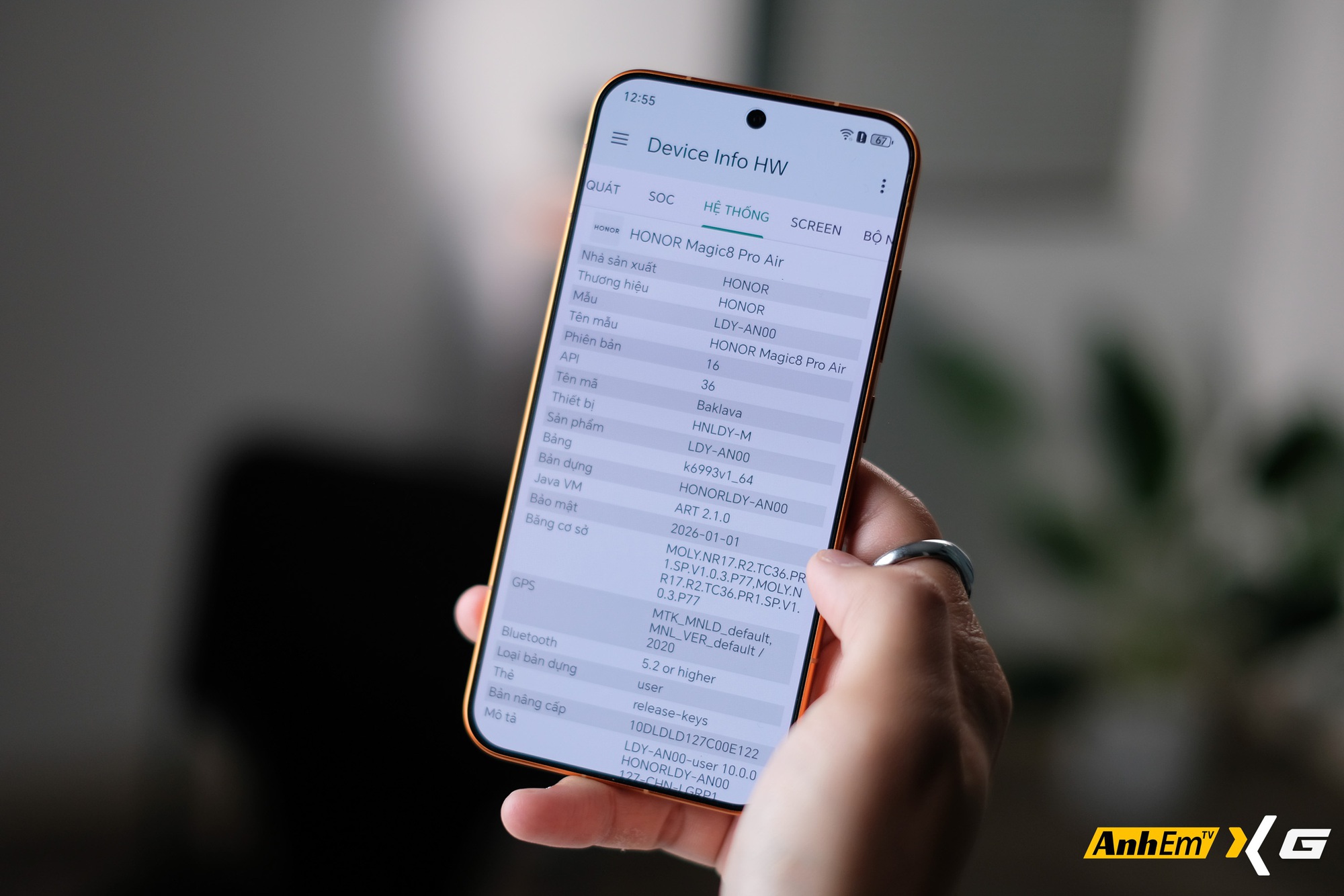 Tr&ecirc;n tay chiếc "Pro Air" từ Trung Quốc m&agrave; Apple v&agrave; Samsung phải ch&agrave;o thua: Nhẹ hơn iPhone Air v&agrave; Galaxy S25 Edge m&agrave; pin 5.500mAh, đủ 3 camera, gi&aacute; lại rẻ hơn- Ảnh 15.