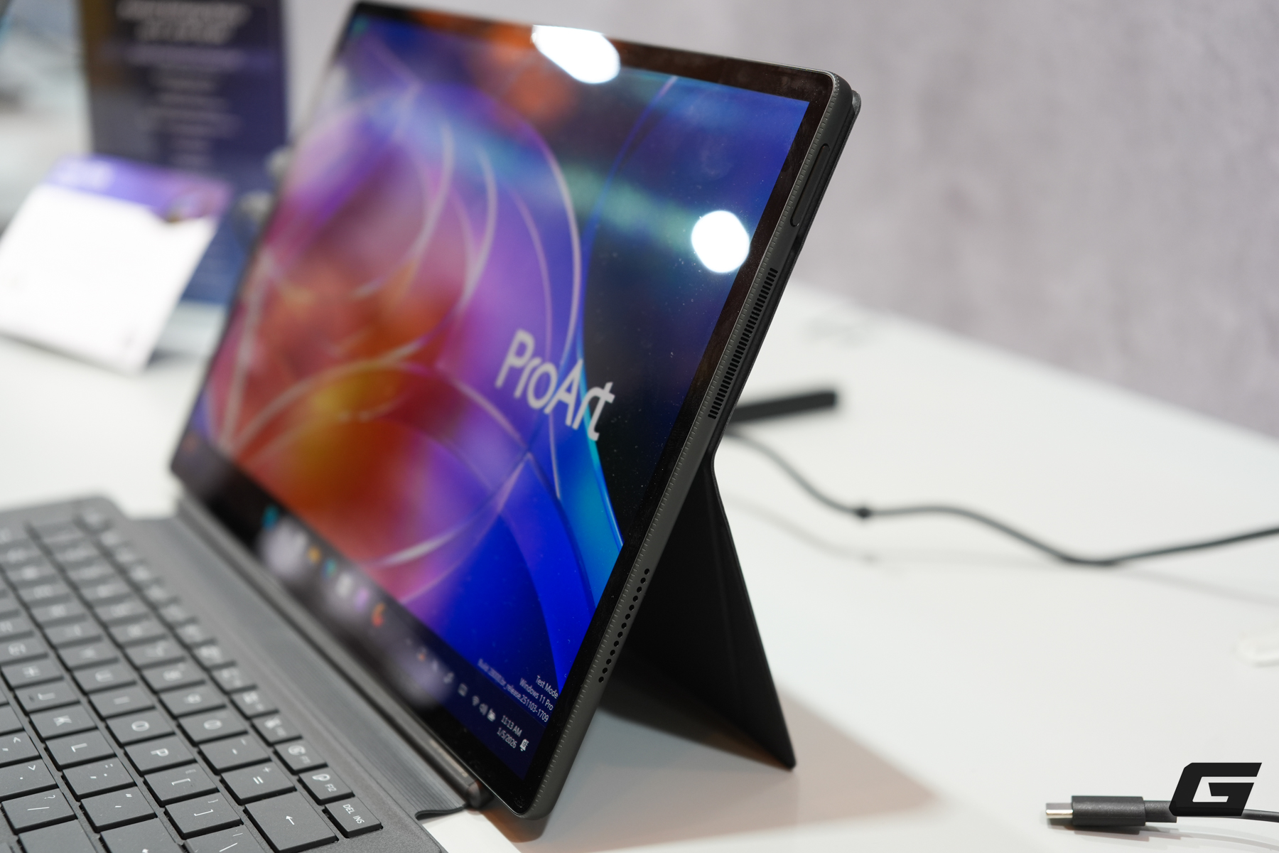 ASUS ra mắt loạt ProArt mới tại CES 2026: Tablet PZ14 chạy Snapdragon X2 Elite v&agrave; ProArt GoPro Edition d&ugrave;ng AMD Strix Halo- Ảnh 3.