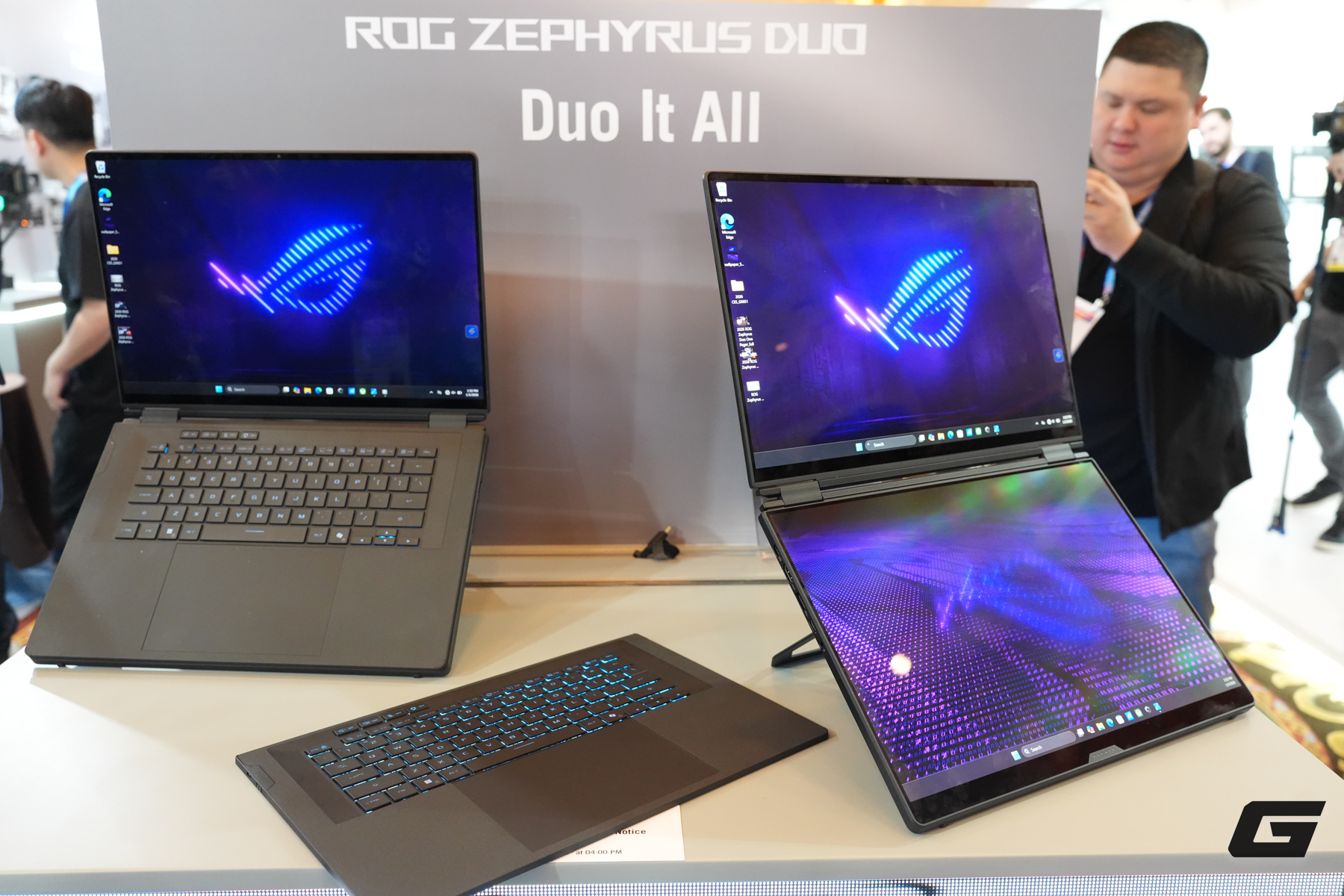 Tinh hoa của 20 năm đổi mới kh&ocirc;ng ngừng của ASUS ROG quy tụ trong những mẫu laptop n&agrave;y đ&acirc;y - Ảnh 1.