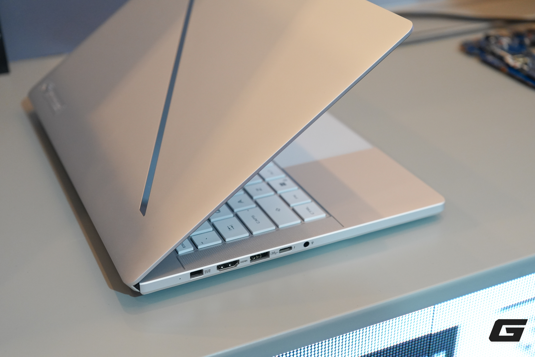 Tinh hoa của 20 năm đổi mới kh&ocirc;ng ngừng của ASUS ROG quy tụ trong những mẫu laptop n&agrave;y đ&acirc;y - Ảnh 7.