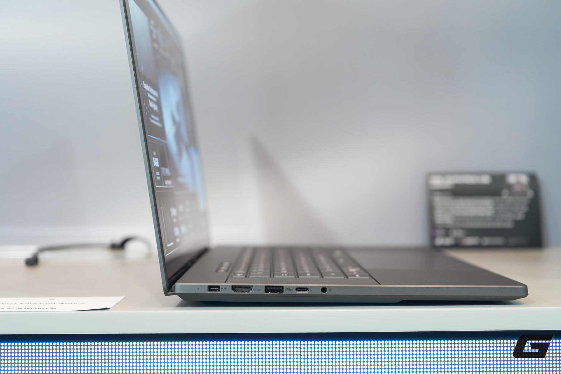 Tinh hoa của 20 năm đổi mới kh&ocirc;ng ngừng của ASUS ROG quy tụ trong những mẫu laptop n&agrave;y đ&acirc;y - Ảnh 12.