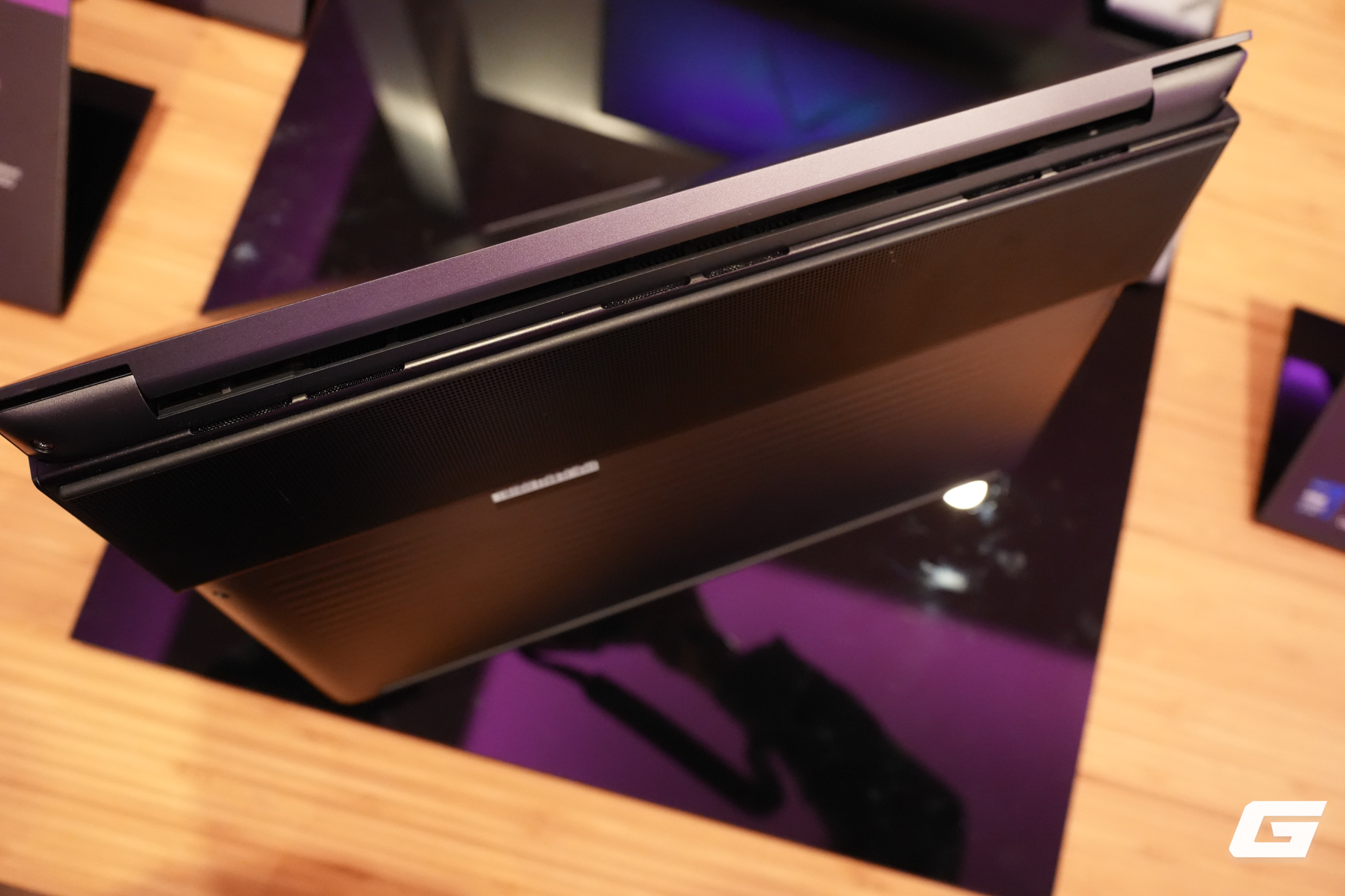 Lenovo c&ugrave;ng l&uacute;c l&agrave;m mới cả ThinkPad v&agrave; ThinkBook: Tăng cường giới hạn hiệu năng v&agrave; hiện thực h&oacute;a &yacute; tưởng m&agrave;n h&igrave;nh xoay độc đ&aacute;o- Ảnh 7.