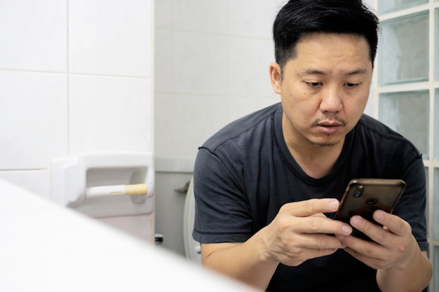 Cai nghiện điện thoại kh&oacute; đến thế n&agrave;o?- Ảnh 1.