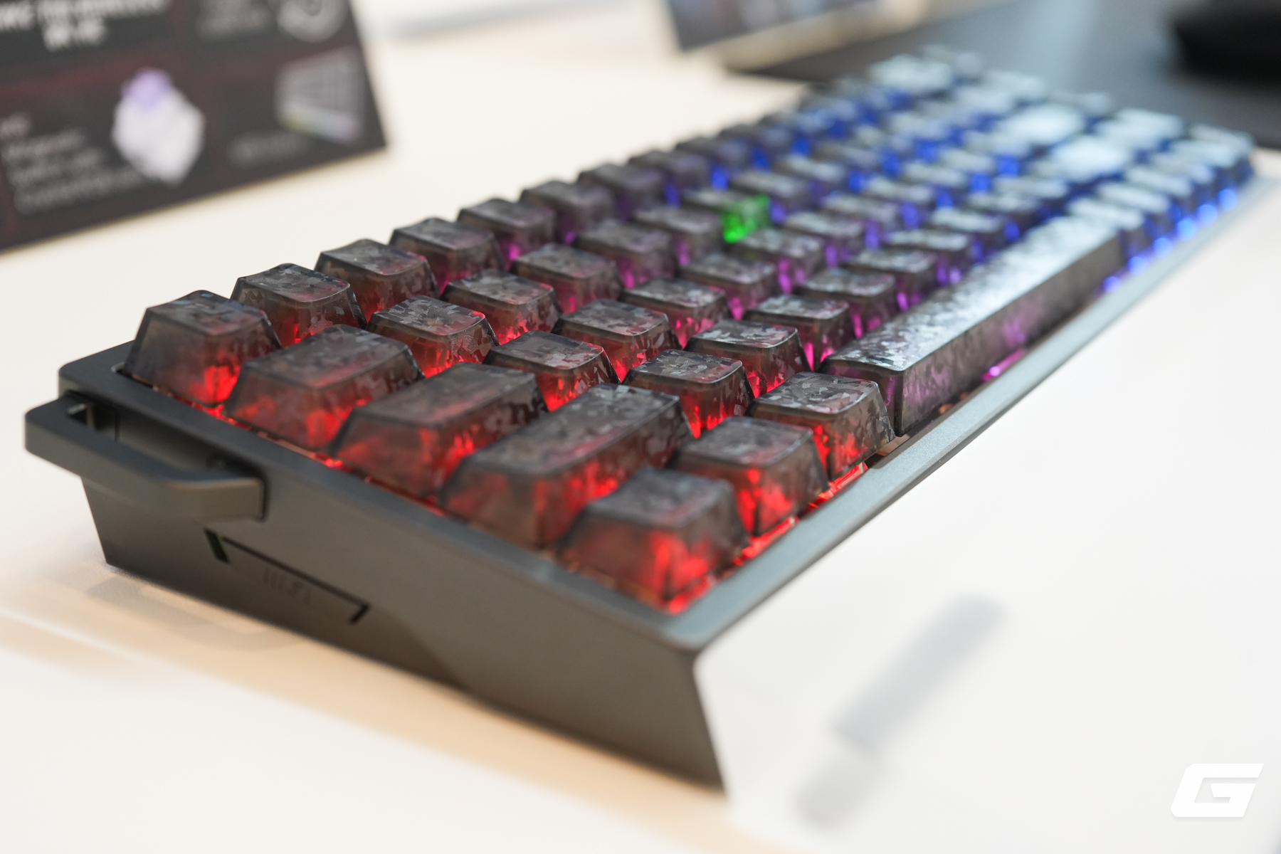 Một v&ograve;ng gian h&agrave;ng MSI tại CES 2026 với AI PC, m&agrave;n h&igrave;nh v&agrave; phụ kiện gaming: AI l&agrave;m l&otilde;i, trải nghiệm l&agrave;m trung t&acirc;m- Ảnh 11.