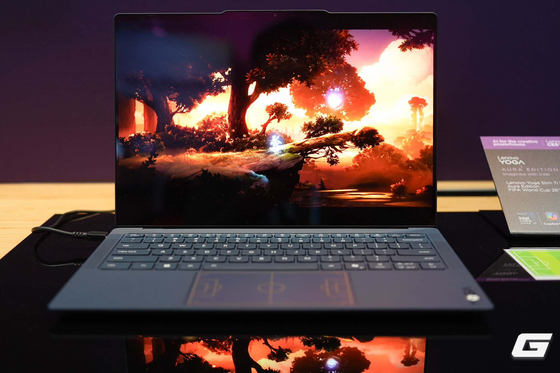 Fan b&oacute;ng đ&aacute; ch&uacute; &yacute;: Lenovo bắt tay c&ugrave;ng FIFA, đem loạt laptop phi&ecirc;n bản đặc biệt "World Cup 26 Edition" tới CES 2026- Ảnh 14.