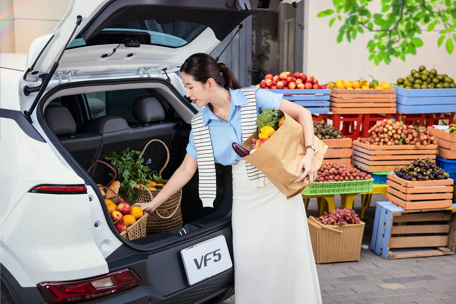 VinFast VF 5 giải quyết b&agrave;i to&aacute;n kh&oacute; nhiều năm cho người sống trong ng&otilde; nhỏ, chung cư - Ảnh 2.