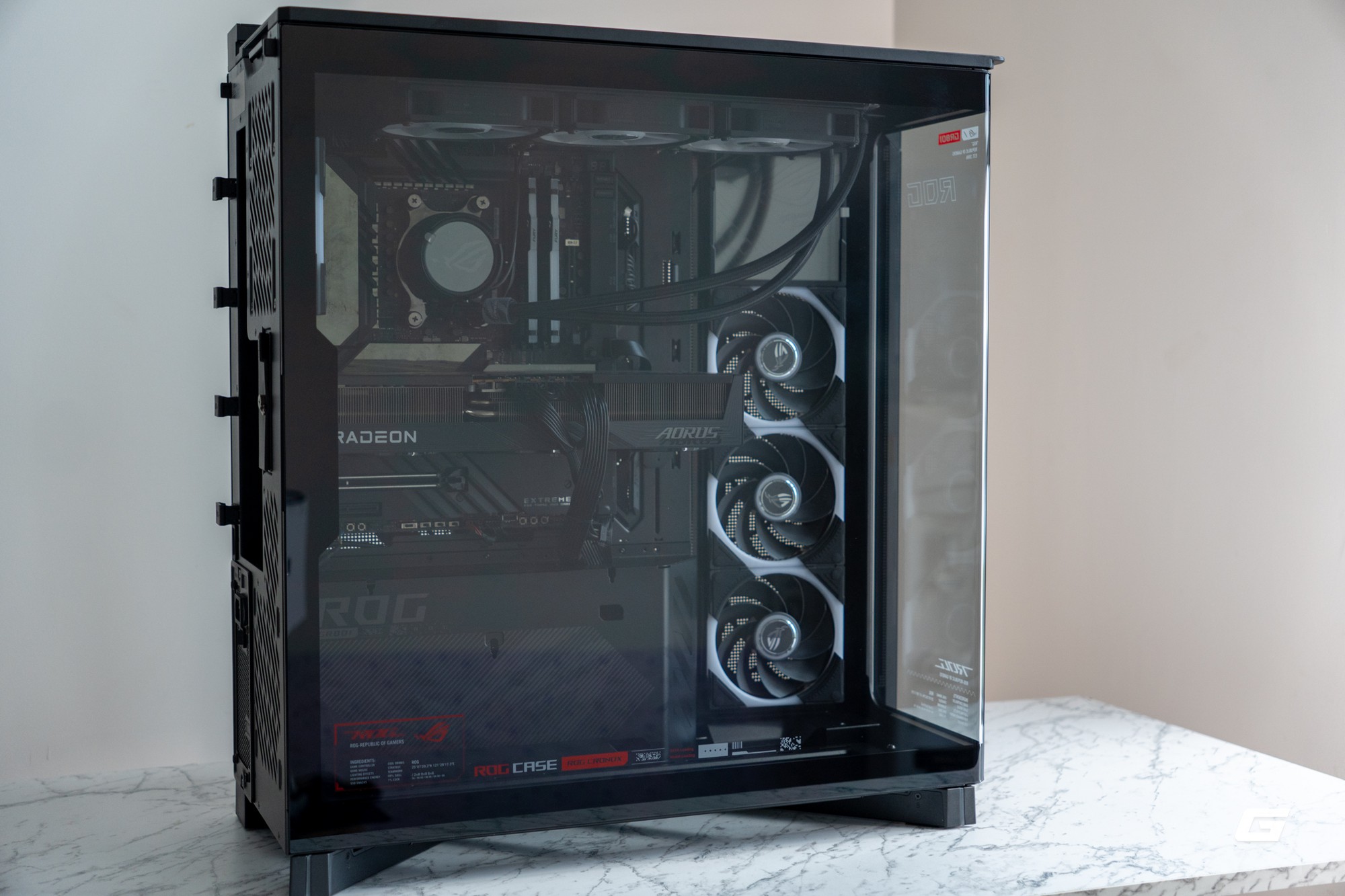 D&agrave;n AMD chiến game 2K: Ryzen 7 9800X3D v&agrave; RX 9070 XT c&acirc;n Ray Tracing, đến hơn 100 fps m&agrave; kh&ocirc;ng cần Frame Generation - Ảnh 6.