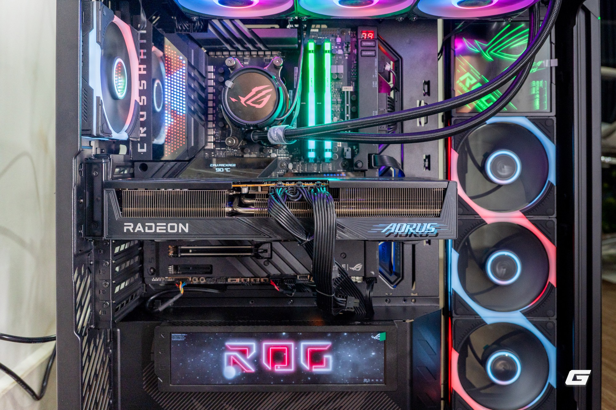 D&agrave;n AMD chiến game 2K: Ryzen 7 9800X3D v&agrave; RX 9070 XT c&acirc;n Ray Tracing, đến hơn 100 fps m&agrave; kh&ocirc;ng cần Frame Generation - Ảnh 28.