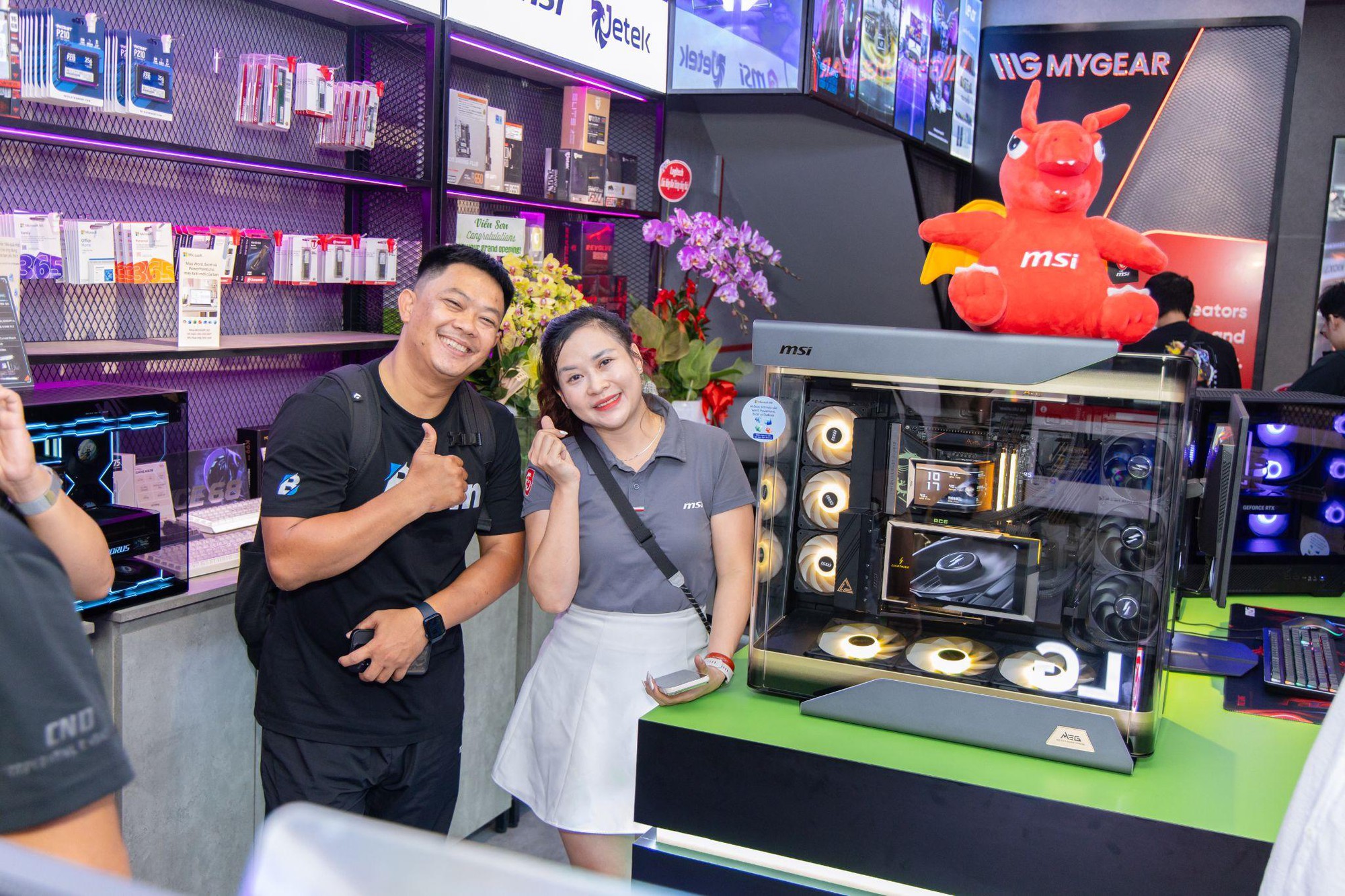 Khai trương showroom Ng&ocirc; Gia Tự, MYGEAR n&acirc;ng cao trải nghiệm build PC - Ảnh 4.