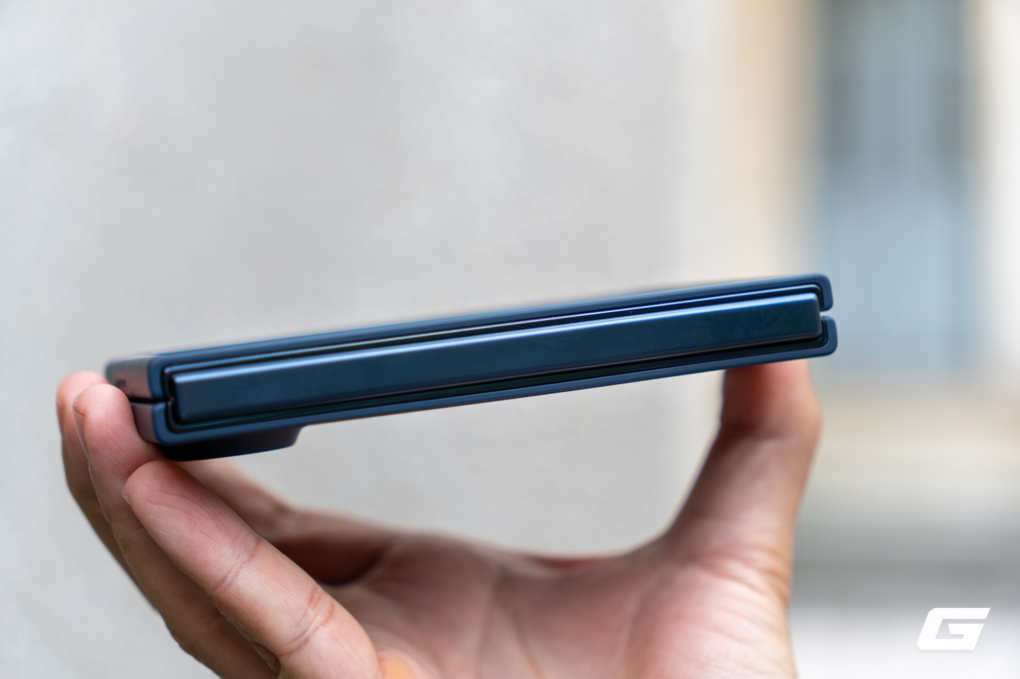 Mở hộp ốp lưng chính hãng cho iPhone Duo: Hai mảnh, MagSafe và cả dải keo cố định, nhưng mua xong cần làm ngay điều này - Ảnh 15.