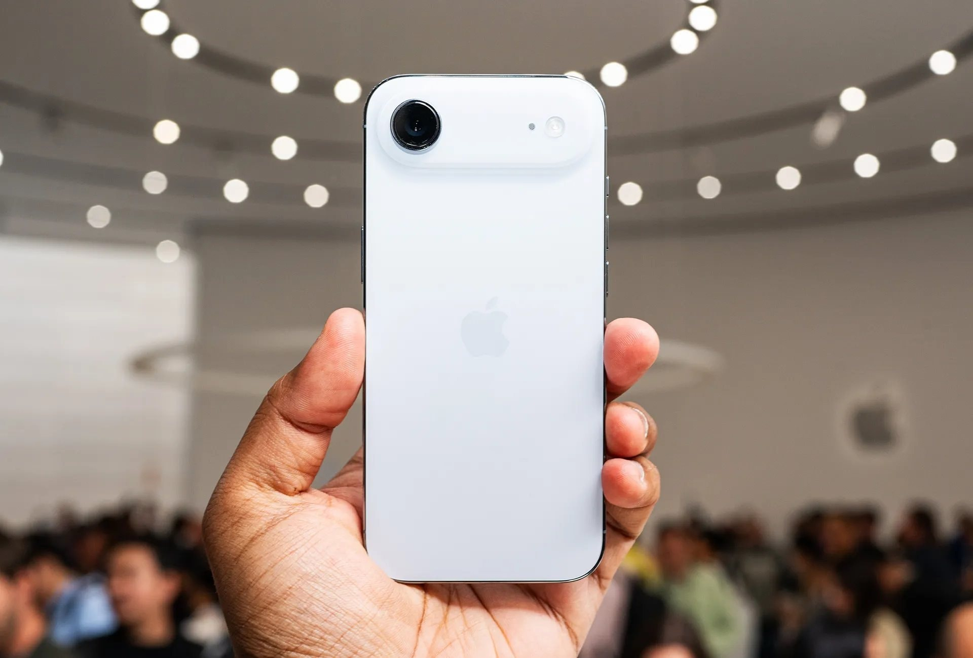 Iphone17 Air Gear Dsc5886 1757496930200 1757496930381253288066 222721 1792919489132 17929194894991282018253