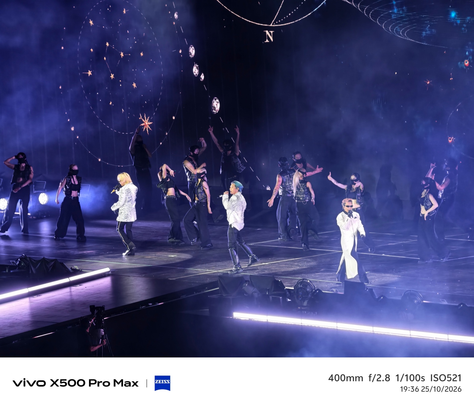 Cầm Vivo X500 Pro Max Kèm Lens 400Mm Đi Concert Bigbang Rồi Mới Hiểu Sao Đây Được Mệnh Danh Là &Quot;Ông Vua Làng Fancam&Quot; Cầm Vivo X500 Pro Max Kèm Lens 400Mm Đi Concert Bigbang Rồi Mới Hiểu Sao Đây Được Mệnh Danh Là