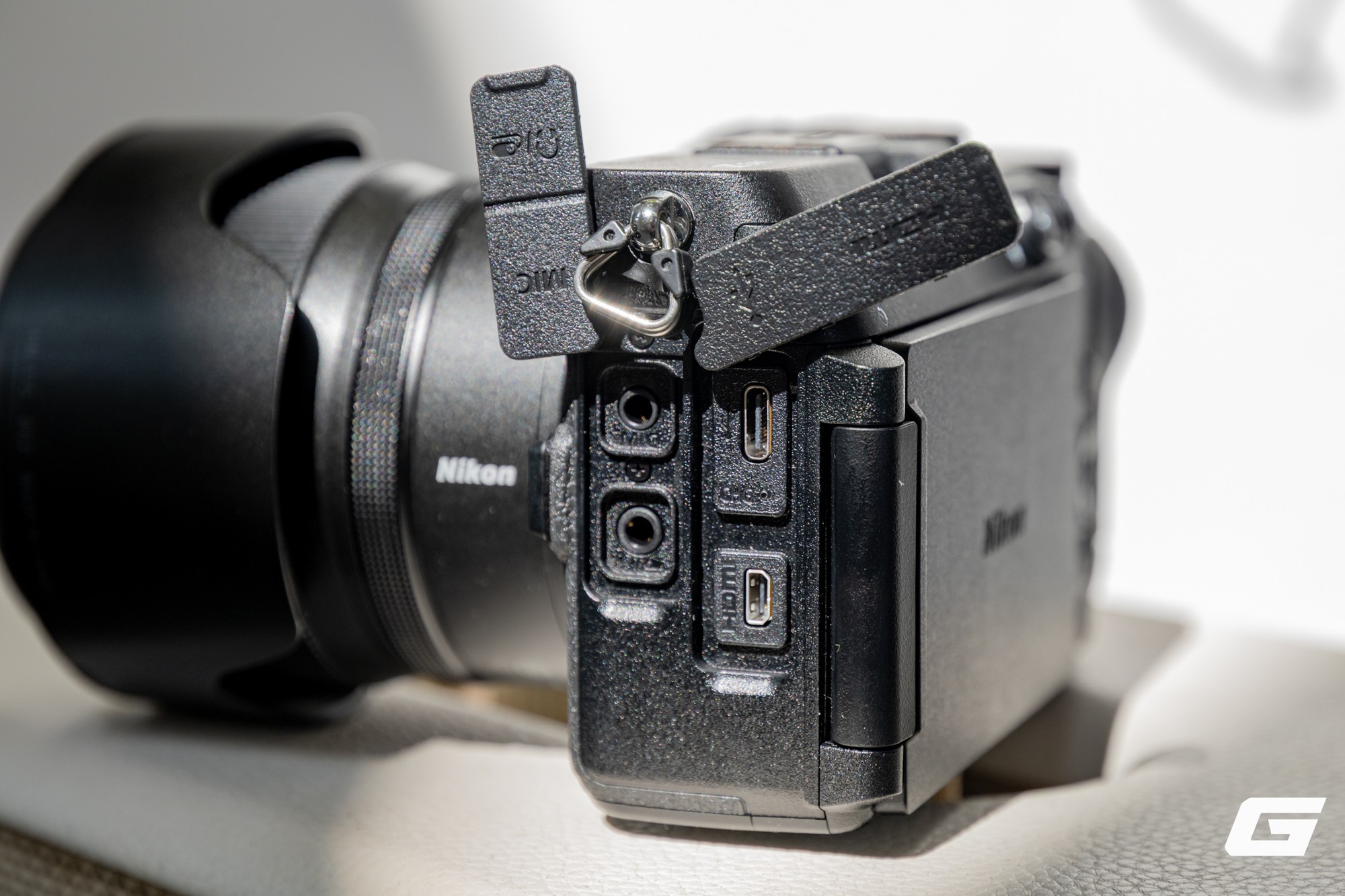 Cận cảnh Nikon Z5IIC: Khi chữ C bị gọi vui l&agrave; &ldquo;Cắt&rdquo;, liệu đ&acirc;y c&oacute; phải một chiếc full-frame đ&aacute;ng mua? - Ảnh 39.