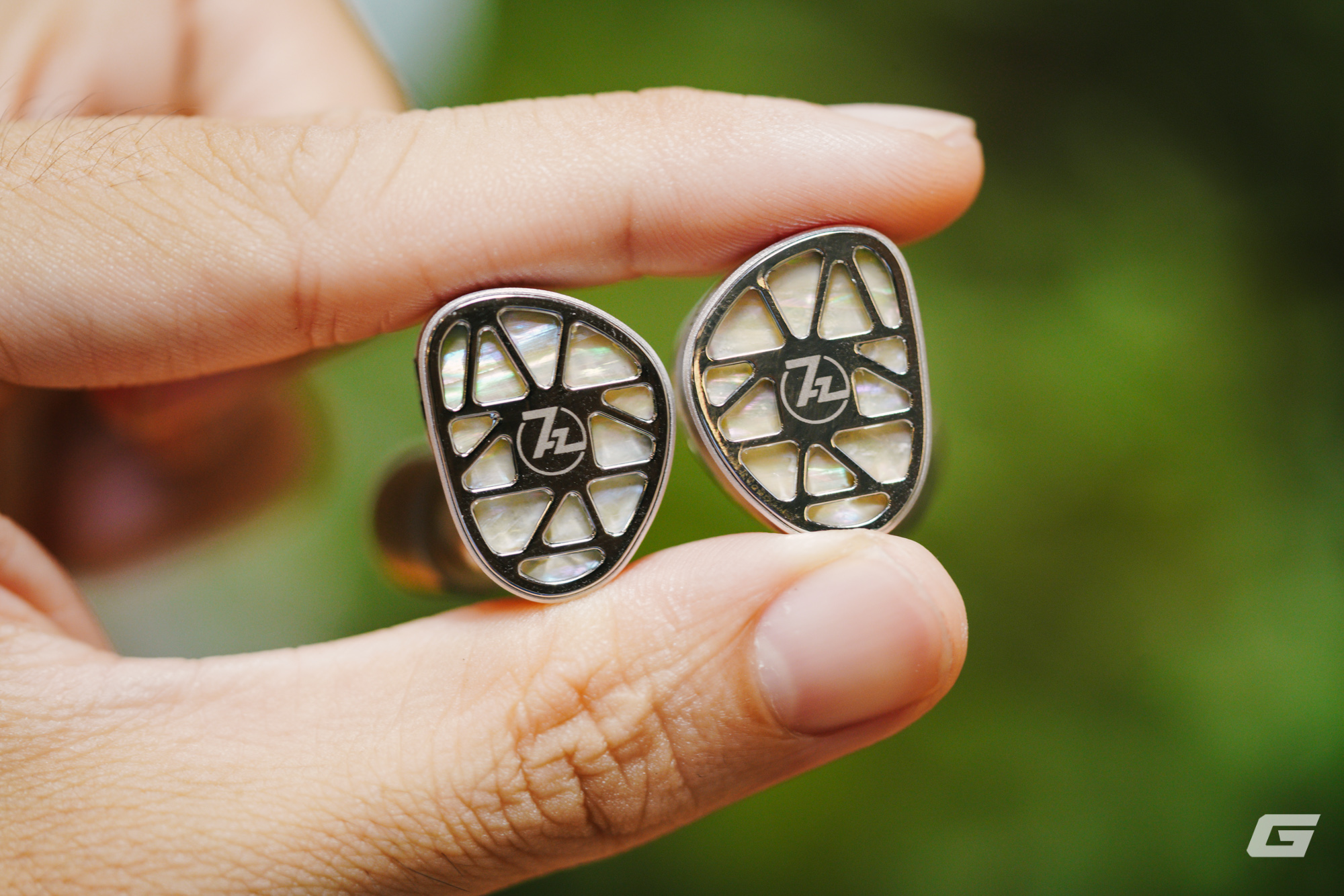 Đây là cặp tai nghe 'có cá tính' nhất trong tầm giá 2 triệu, nhưng đó có phải là điều tốt?- Ảnh 6.