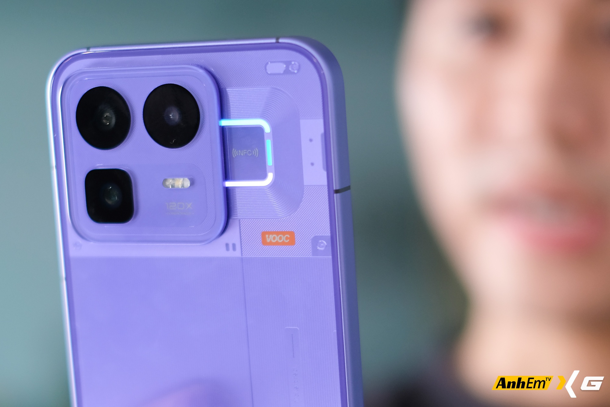 Smartphone n&agrave;y chỉ 10 triệu m&agrave; c&oacute; Snapdragon 8 Gen 5, m&agrave;n 165Hz, pin 8.000mAh, LED RGB - nhưng lại tồn tại một điểm trừ ch&iacute; mạng- Ảnh 5.