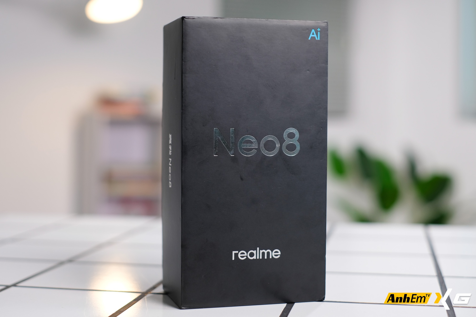 Smartphone n&agrave;y chỉ 10 triệu m&agrave; c&oacute; Snapdragon 8 Gen 5, m&agrave;n 165Hz, pin 8.000mAh, LED RGB - nhưng lại tồn tại một điểm trừ ch&iacute; mạng- Ảnh 1.