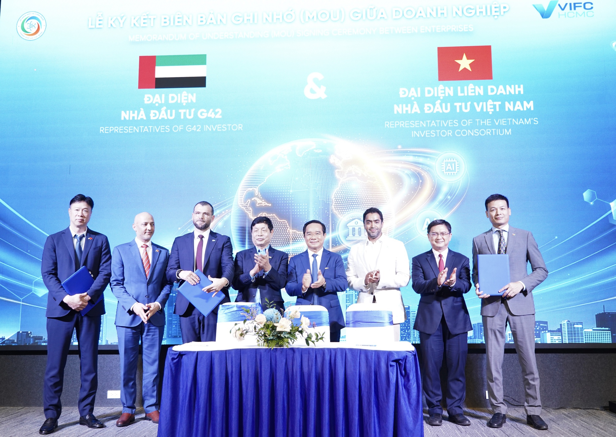 Việt Nam bắt tay đối t&aacute;c quốc tế ph&aacute;t triển trung t&acirc;m dữ liệu AI quy m&ocirc; lớn tại TP.HCM- Ảnh 2.