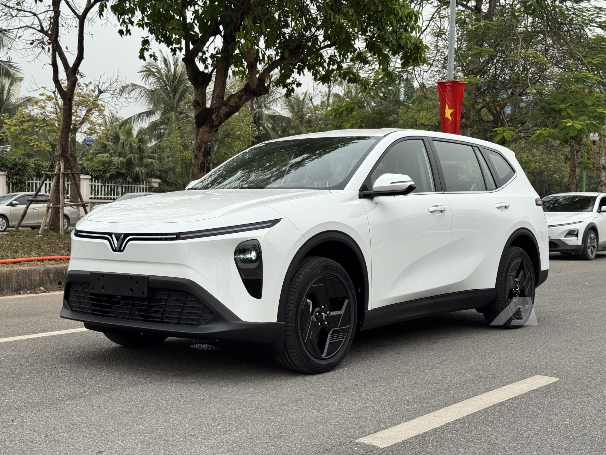 VinFast tạm dẫn 1-0 trước xe Trung Quốc nhưng chưa thể ngồi y&ecirc;n v&igrave; họ cần l&agrave;m điều n&agrave;y!- Ảnh 3.