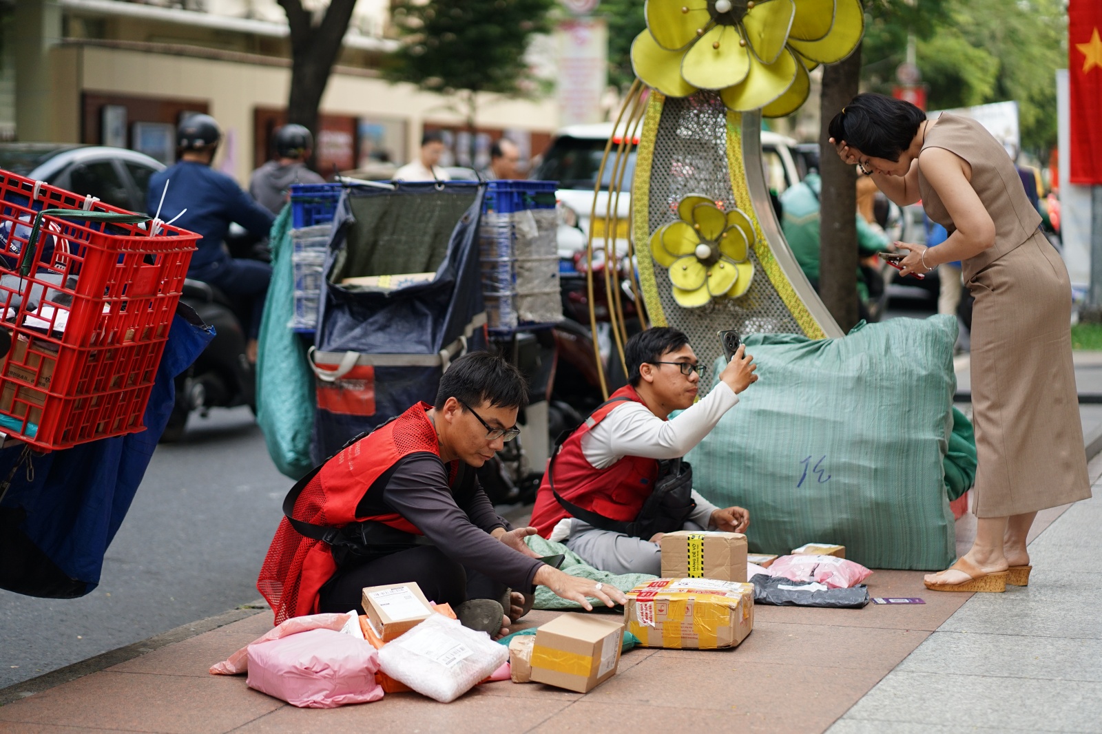 Tứ đại c&ocirc;ng việc hot nhất Việt Nam hiện tại - Ảnh 1.