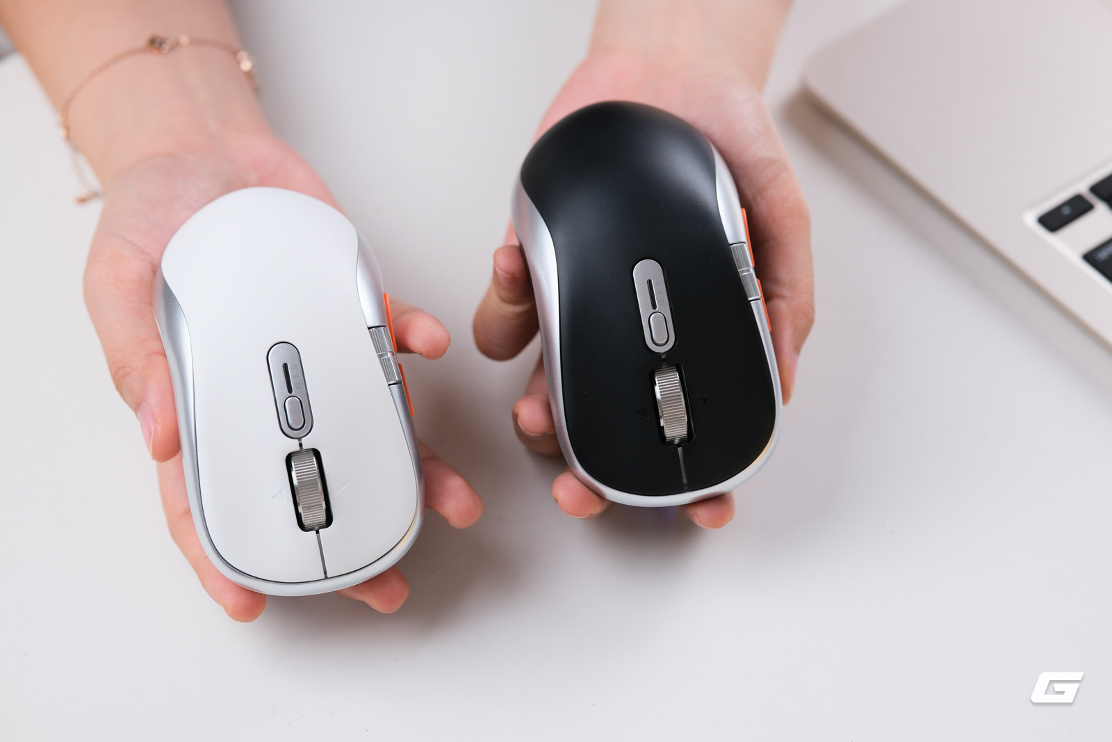 Dùng Thử Chuột Hyperwork Silentium Gen 2: Con Lăn Ngang, Pin 70 Ngày Và Cái Giá Dưới 500.000 Đồng Khiến Tôi Bất Ngờ Dùng Thử Chuột Hyperwork Silentium Gen 2: Con Lăn Ngang, Pin 70 Ngày Và Cái Giá Dưới 500.000 Đồng Khiến Tôi Bất Ngờ - Ảnh 6.