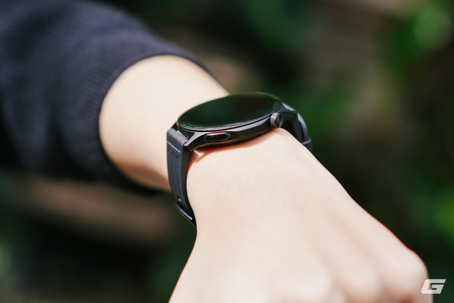 Trải nghiệm OPPO Watch S: Đeo nhẹ thoải m&aacute;i, pin tới 10 ng&agrave;y, thiết kế đặc biệt cho d&acirc;n "đi vụt"- Ảnh 6.