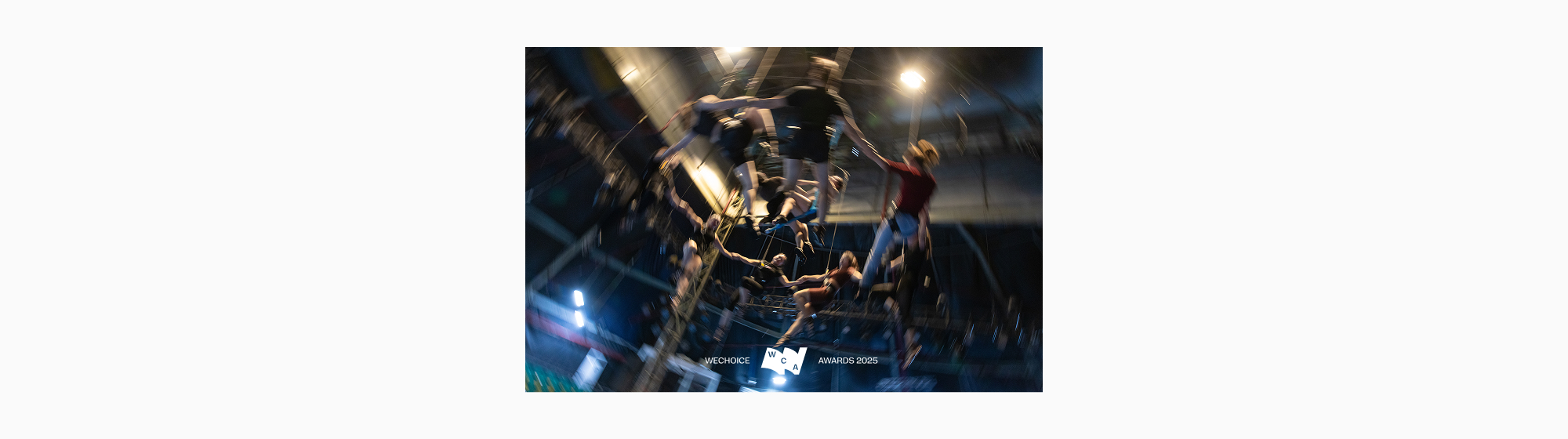 Đo&agrave;n xiếc &ldquo;V&ugrave;ng Đất Kỳ B&iacute;&rdquo;: C&uacute; lội ngược d&ograve;ng đập tan định kiến, vẽ lại giấc mơ rực rỡ cho Xiếc Việt- Ảnh 12.