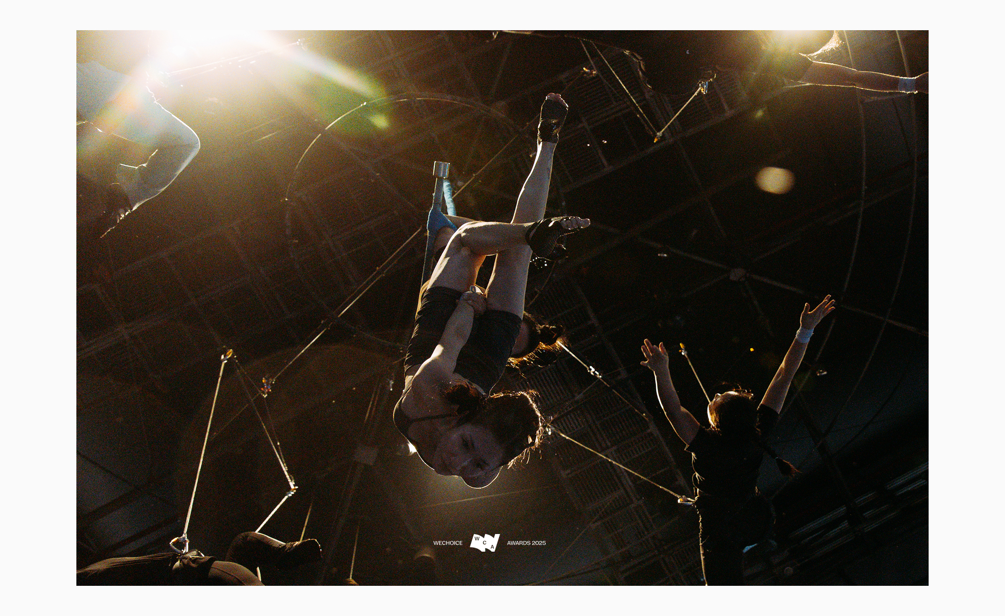 Đo&agrave;n xiếc &ldquo;V&ugrave;ng Đất Kỳ B&iacute;&rdquo;: C&uacute; lội ngược d&ograve;ng đập tan định kiến, vẽ lại giấc mơ rực rỡ cho Xiếc Việt- Ảnh 7.