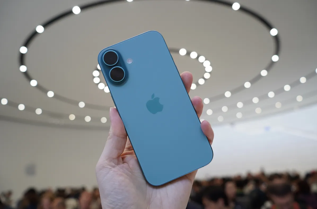 5 chiếc iPhone cũ đ&aacute;ng mua nhất sau Tết  - Ảnh 2.