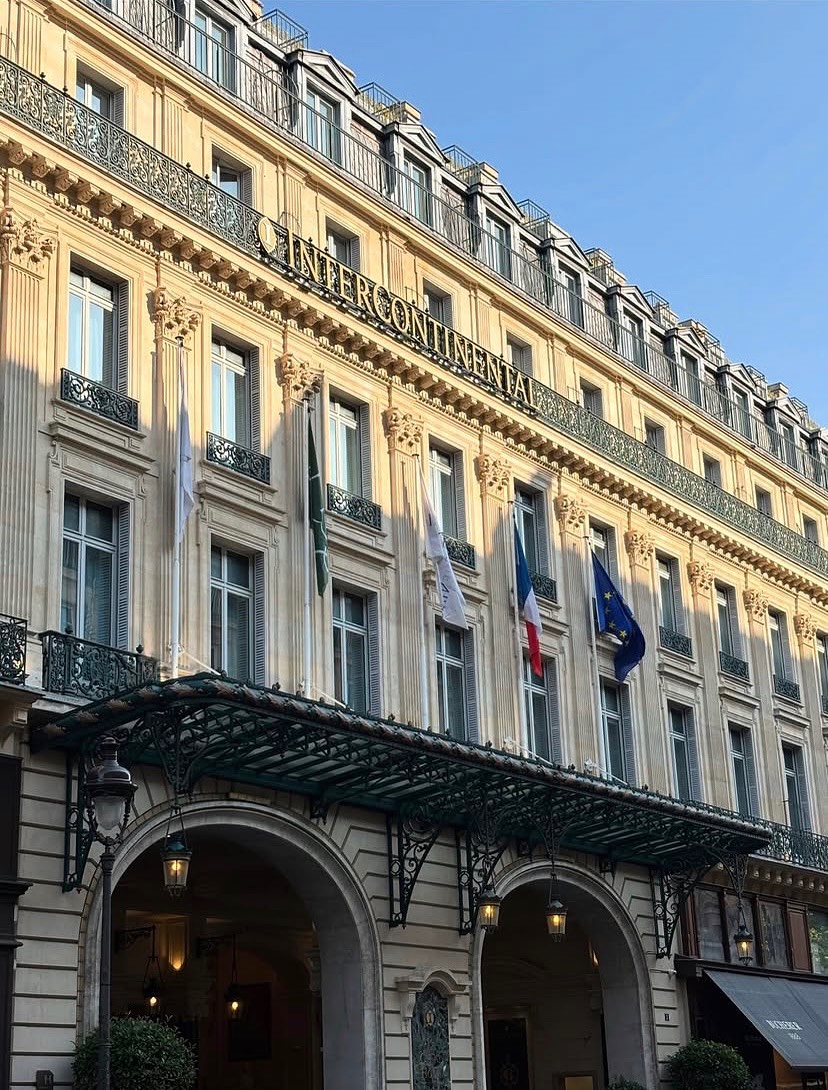 Chân dung người lưu trú ở khách sạn lâu nhất thế giới, sau 67 năm mới check out - Ảnh 3.