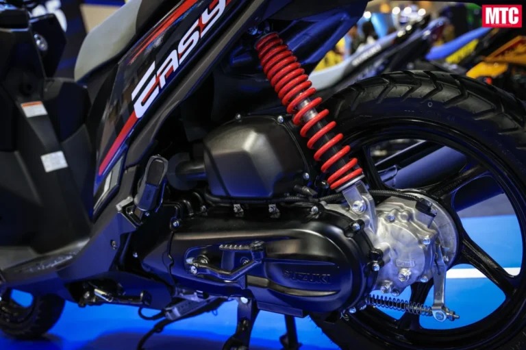 Suzuki Easy 115: Mẫu xe tay ga gây bất ngờ lớn với hiệu năng mạnh mẽ ẩn sau dáng vẻ nhỏ gọn - Ảnh 7.