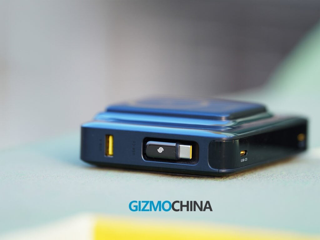 Trạm sạc 245W c&oacute; d&acirc;y r&uacute;t &ldquo;xịn s&ograve;&rdquo;: Baseus Nomos 6-in-1 dọn gọn cả g&oacute;c l&agrave;m việc, sạc 6 thiết bị c&ugrave;ng l&uacute;c vẫn m&aacute;t rượi- Ảnh 5.