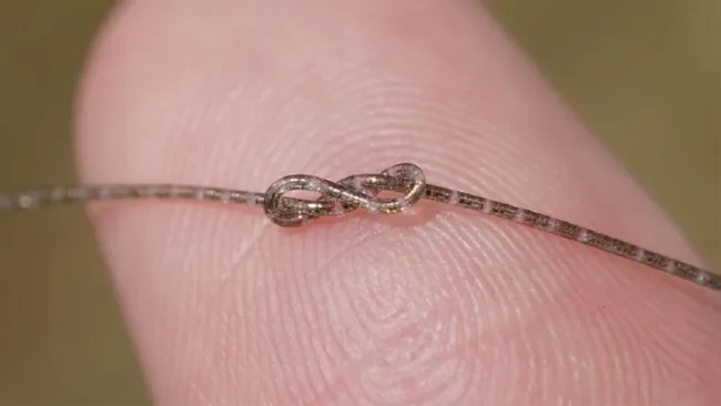 Trung Quốc tạo chip dạng sợi lấy cảm hứng từ sushi: si&ecirc;u bền, bị xe tải 15 tấn đ&egrave; cũng kh&ocirc;ng hỏng, mỗi tội 1 m&eacute;t chip mới mạnh ngang ... Pentium III- Ảnh 1.