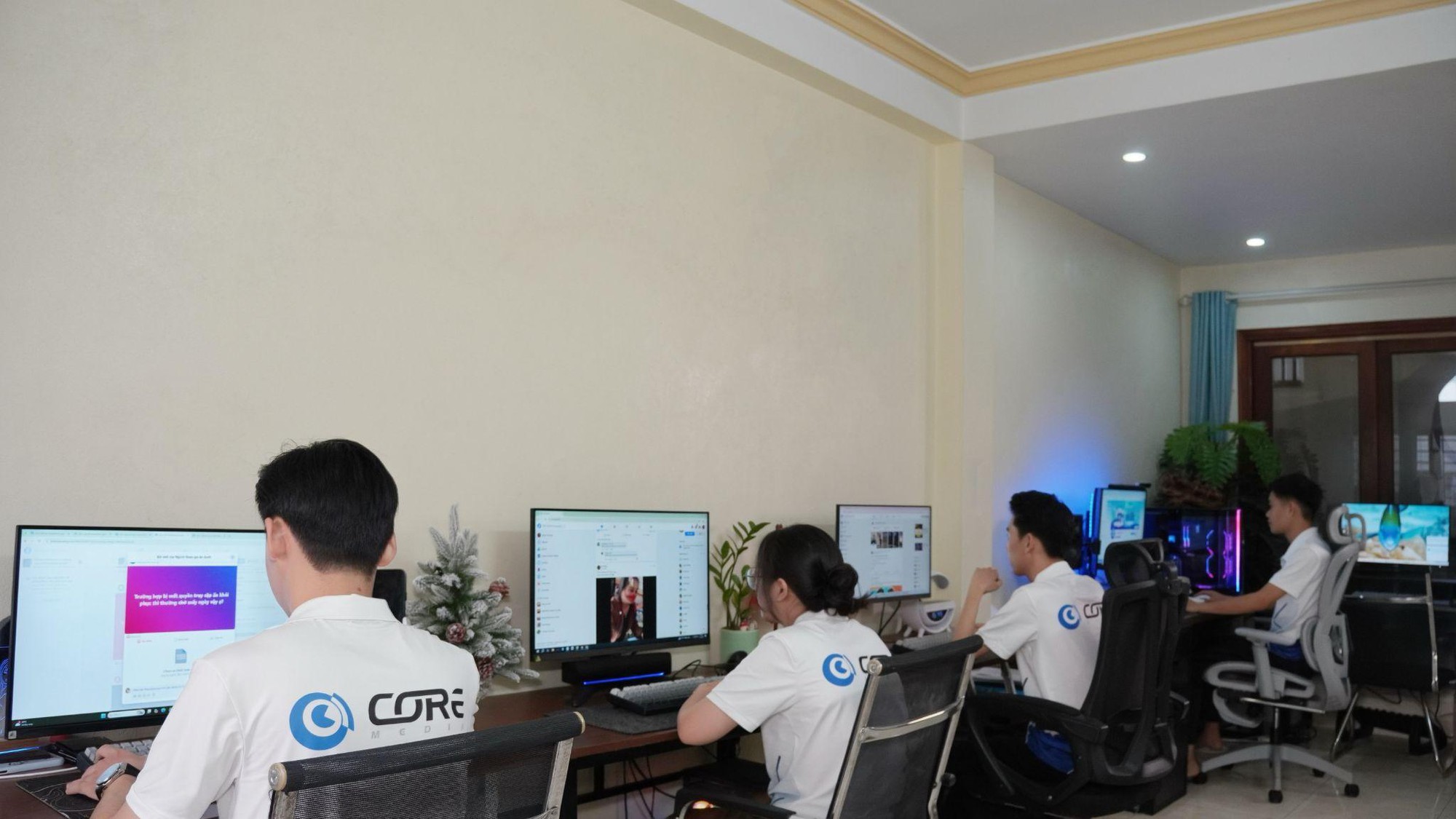 CEO Đ&igrave;nh Triển &ndash; Người kiến tạo hệ sinh th&aacute;i CORE MEDIA trong ng&agrave;nh dịch vụ mạng x&atilde; hội - Ảnh 3.