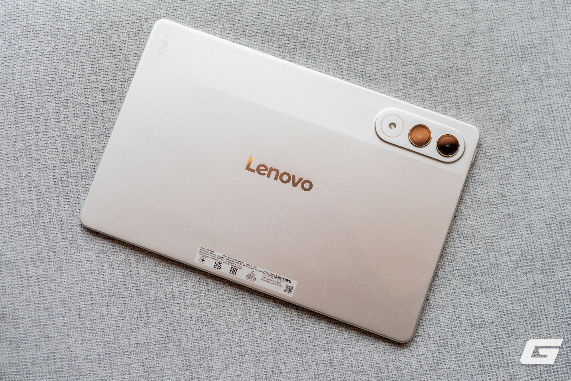 Trải nghiệm nhanh Lenovo Yoga Tab: Tablet AI liệu rằng đ&atilde; đủ để &ldquo;thay vai&rdquo; cho laptop?- Ảnh 2.