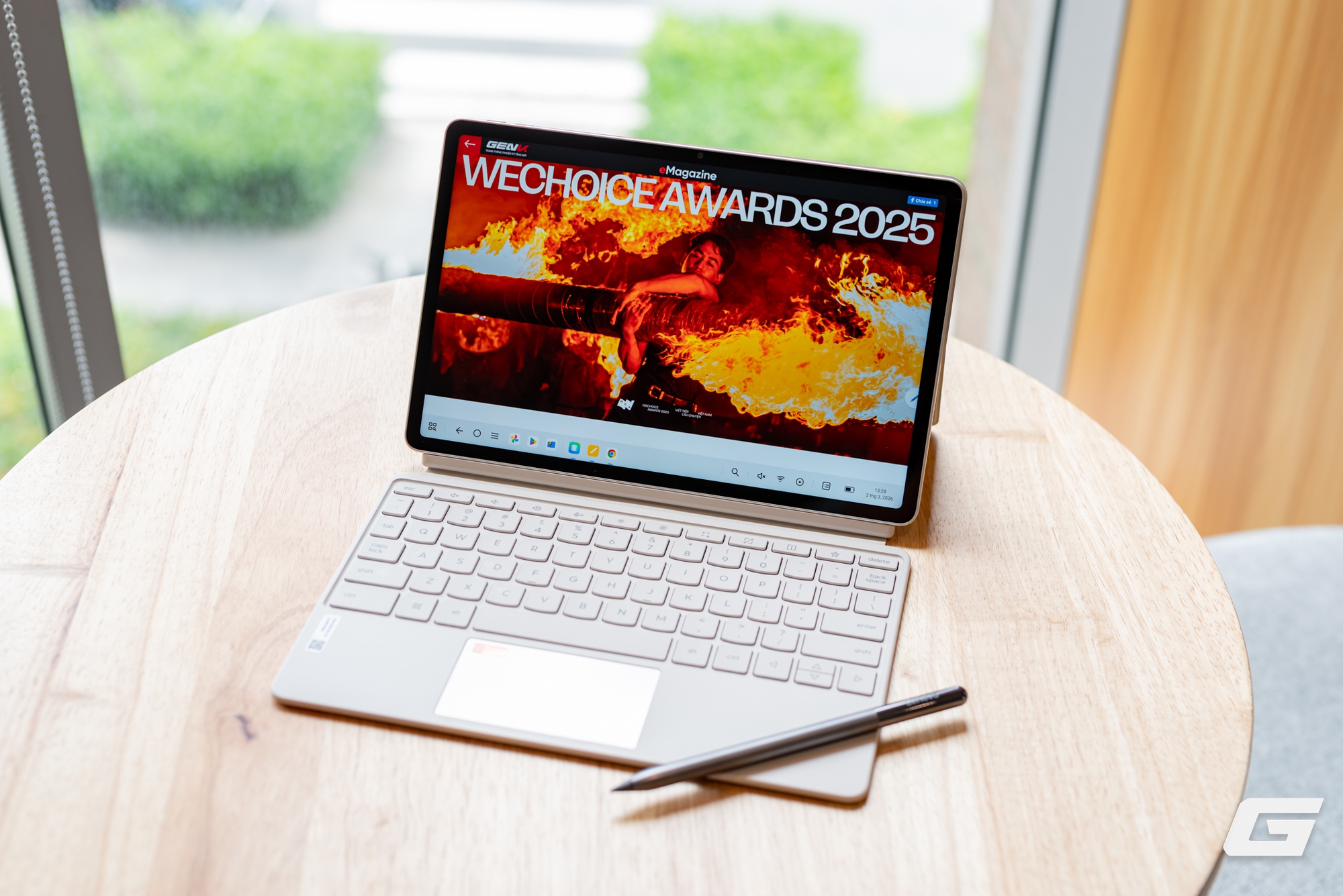 Trải nghiệm nhanh Lenovo Yoga Tab: Tablet AI liệu rằng đ&atilde; đủ để &ldquo;thay vai&rdquo; cho laptop?- Ảnh 21.