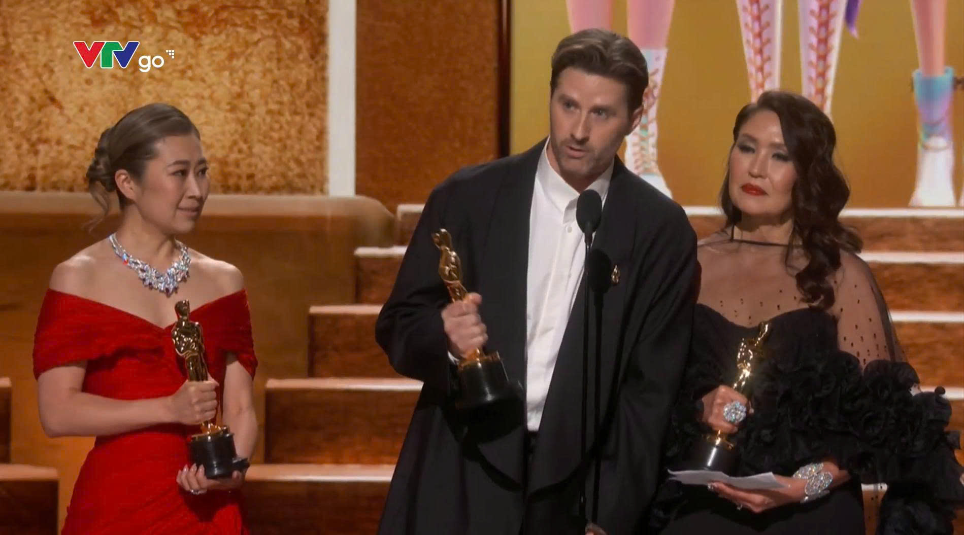 Oscar 2026: Phim của Leonardo DiCaprio thắng lớn, Timoth&eacute;e Chalamet kh&ocirc;ng thể chạm tay đến tượng v&agrave;ng- Ảnh 27.