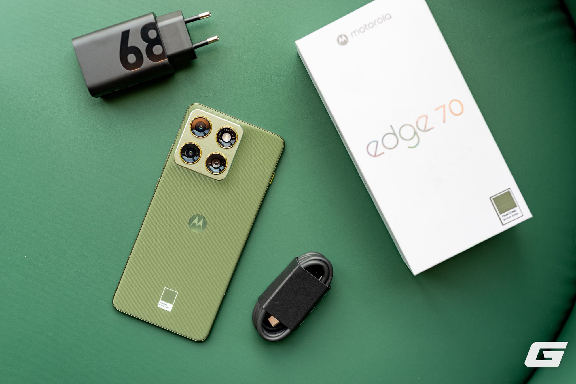 Cận cảnh Signature v&agrave; Edge 70: Bộ đ&ocirc;i Flagship mới của Motorola c&oacute; g&igrave; đặc biệt? - Ảnh 13.