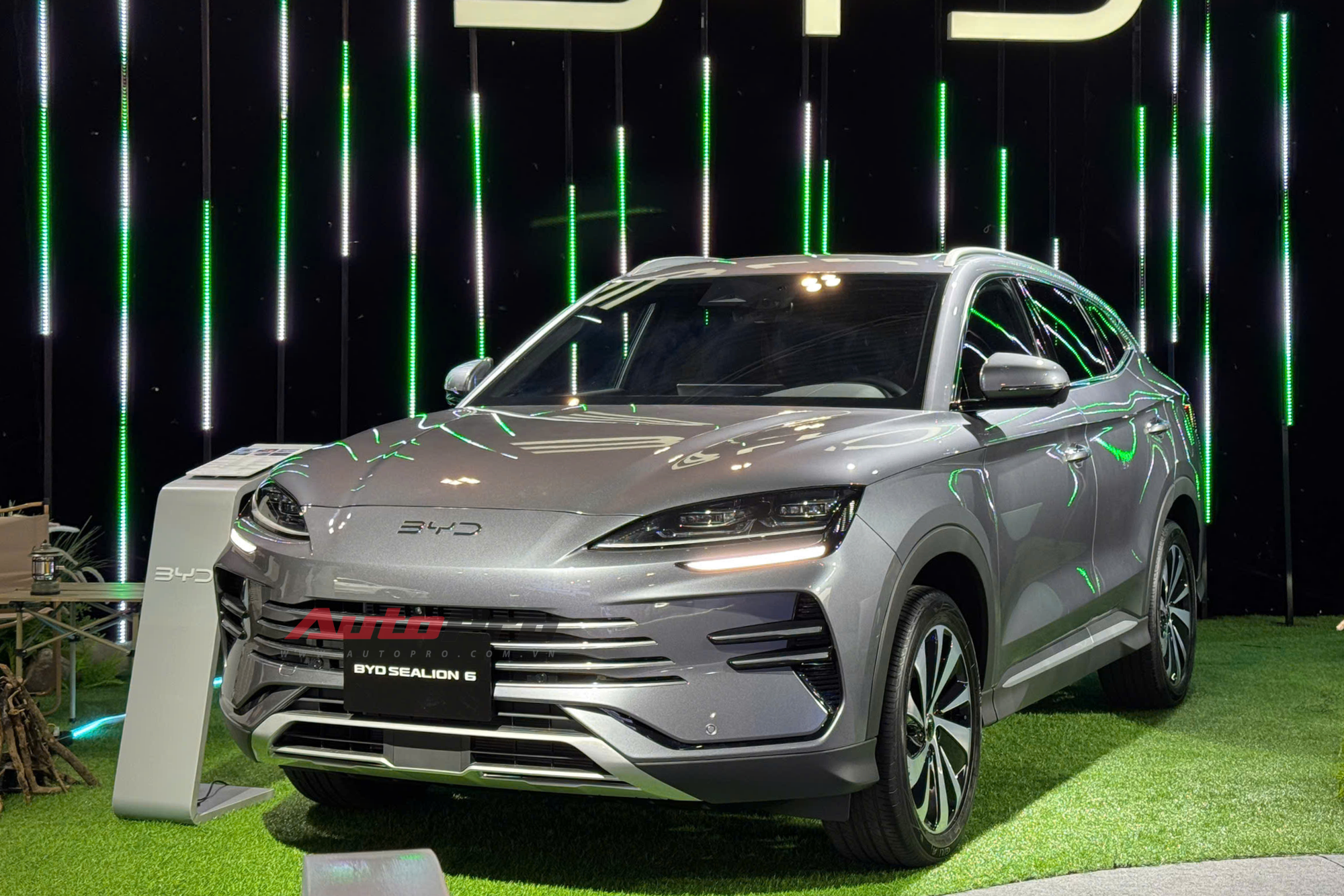 Chủ xe BYD thất vọng vì chi nhánh đột ngột đóng cửa mà hãng "lặng thinh": bỏ ra gần 1 tỷ đồng thì xứng đáng có được nhiều hơn sự im lặng - Ảnh 1. Chủ xe BYD thất vọng vì chi nhánh đột ngột đóng cửa mà hãng "lặng thinh": bỏ ra gần 1 tỷ đồng thì xứng đáng có được nhiều hơn sự im lặng - Ảnh 1.