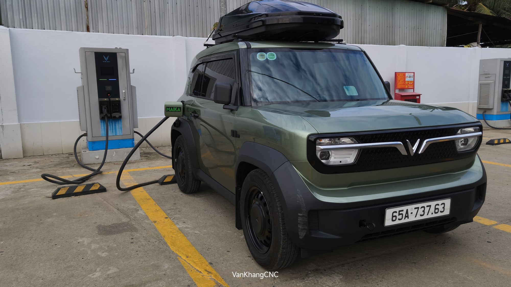 Xuy&ecirc;n Việt 5.500 km bằng VinFast VF 3: Sạc 53 lần, ngủ tr&ecirc;n xe thoải m&aacute;i, tiết kiệm hơn chục triệu v&agrave; vượt đ&egrave;o M&atilde; P&igrave; L&egrave;ng ngon ơ- Ảnh 8.